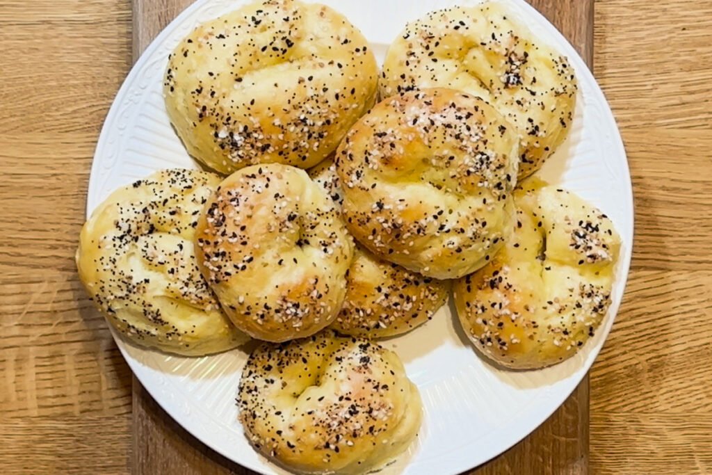 Home 6 Greek-Yorgurt-Bagels