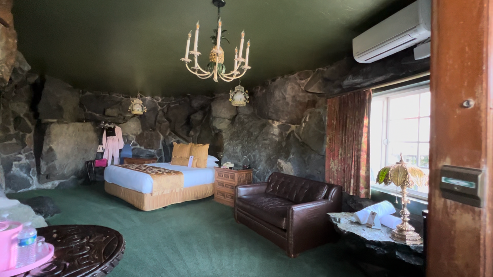 KonaRockRoomMadonnaInn