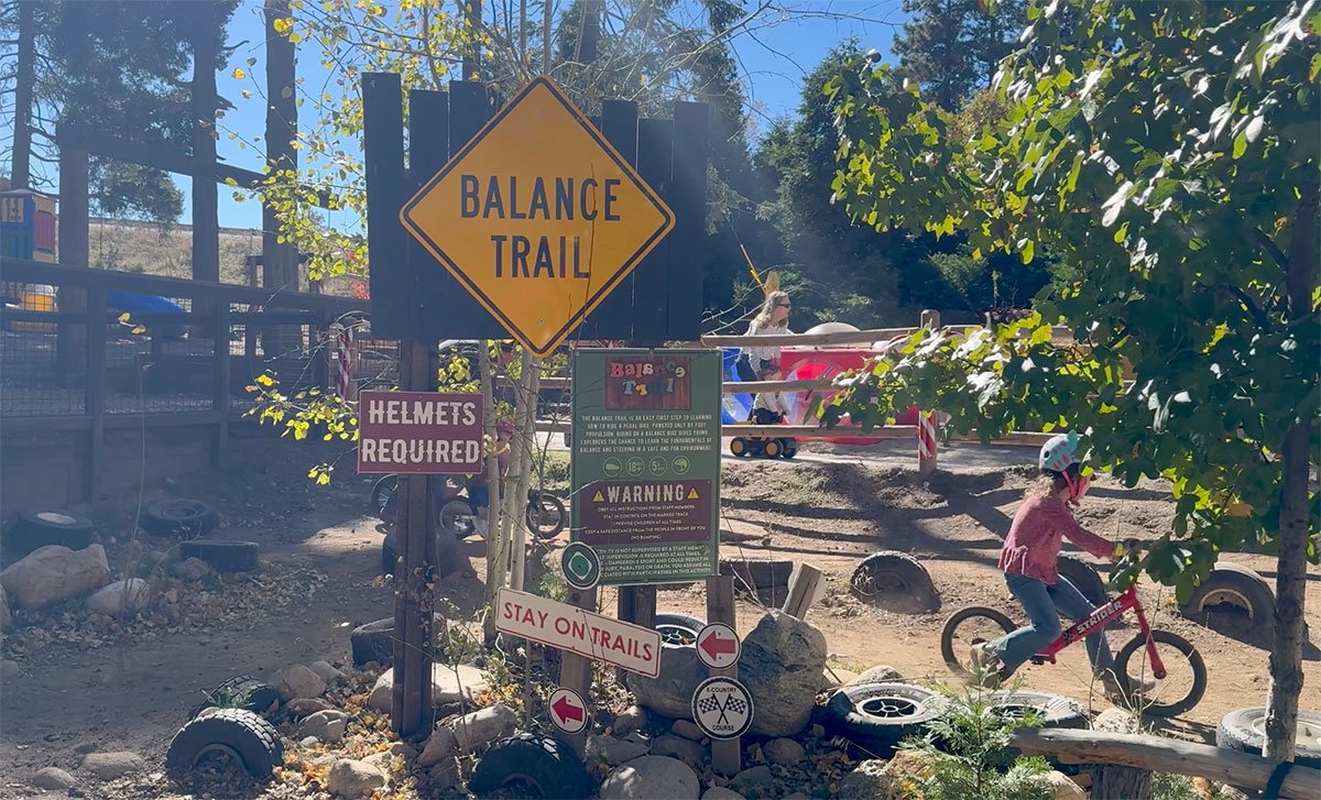 SkyPark-at-Santa's-Village-Balance-Trail