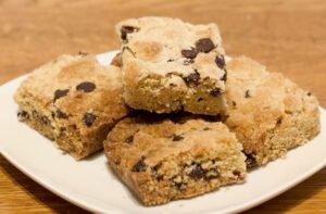 Sugar-Free-Chocolate-Chip-Bars