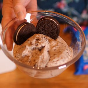 oreo-cookies-and-cream-ice-cream1